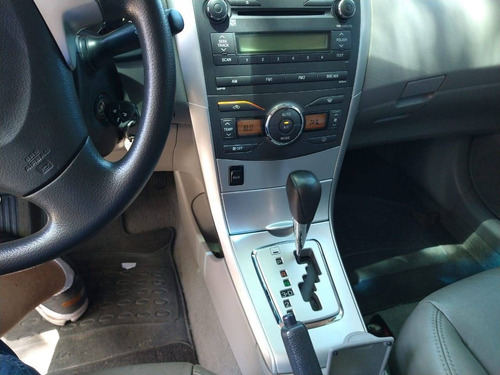 Toyota Corolla 1.8 Gli 16v Flex 4p Automático