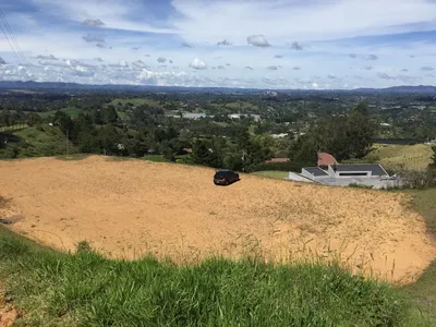 Lote y casalote en venta