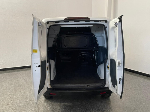 Fiat Fiorino 1.4 MPI FURGÃO ENDURANCE 8V FLEX 2P MANUAL