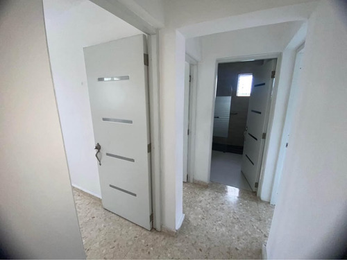 Apartamento En Venta 3er Piso Super Amplio Disponible En Alma Rosa Ii, Santo Domingo Este