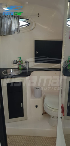 Imagem 12 de 12 de Lancha Focker 30.5 Motor Volvo 320hp Ano 2015
