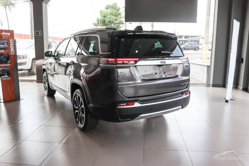 Imagem 4 de 11 de Commander 1.3 Limited Flex Automático 2022