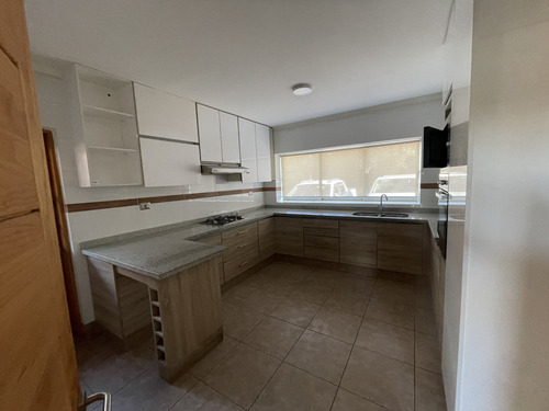 Arriendo Casa En Condominio Las Rastras