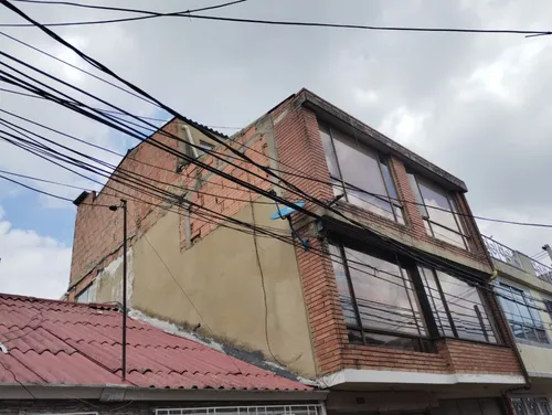 ¡excelente Inversión! Casa Rentable Con 4 Apartamentos Independientes En Quirigua
