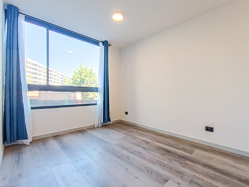 Edificio Av. Vicuña Mackenna Vista Poniente Piso 2