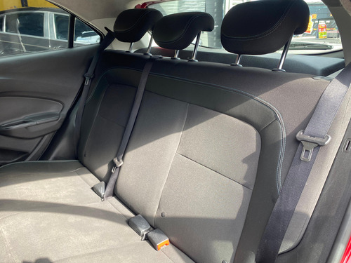 Chevrolet Onix ONIX HATCH LT 1.0 8V FLEXPOWER 5P MEC.