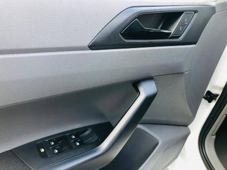 Imagem 14 de 15 de Volkswagen Polo 1.0 Mpi Total Flex Manual