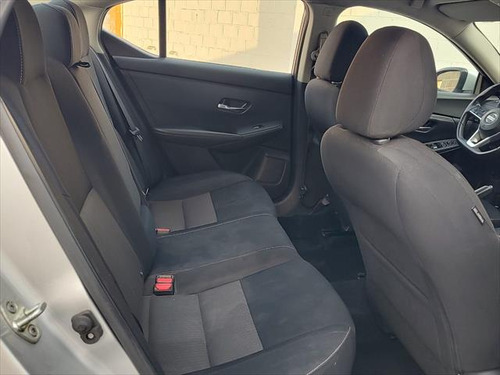 Nissan Sentra 2020