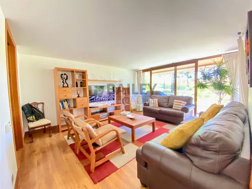Departamento En Venta De 4d +4b +4e En Concón