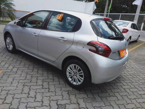 Imagem 6 de 9 de Peugeot 208 1.2 Active 12v Flex 4p Manual