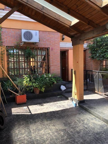 Imagen 2 de 14 de Casa En Venta En Lanus Oeste
