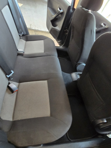Volkswagen Vento 1.6 Starline At