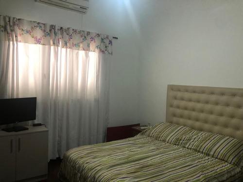 Imagen 6 de 14 de Oportunidad!!! Hermosa Casa Sobre Terreno De 10 X 33,33 Metros