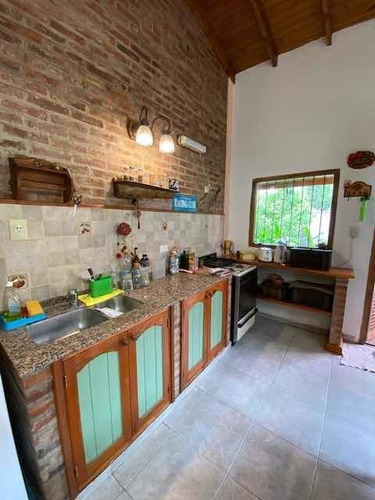 Imagen 8 de 9 de Venta- Impecable Casa 2 Habitaciones Con Jardín!