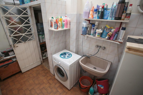 Imagen 18 de 30 de Casa Sobre Lote Propio Con 3 Dorm.y Posible Cuarto Dorm. Refaccionado- Flores
