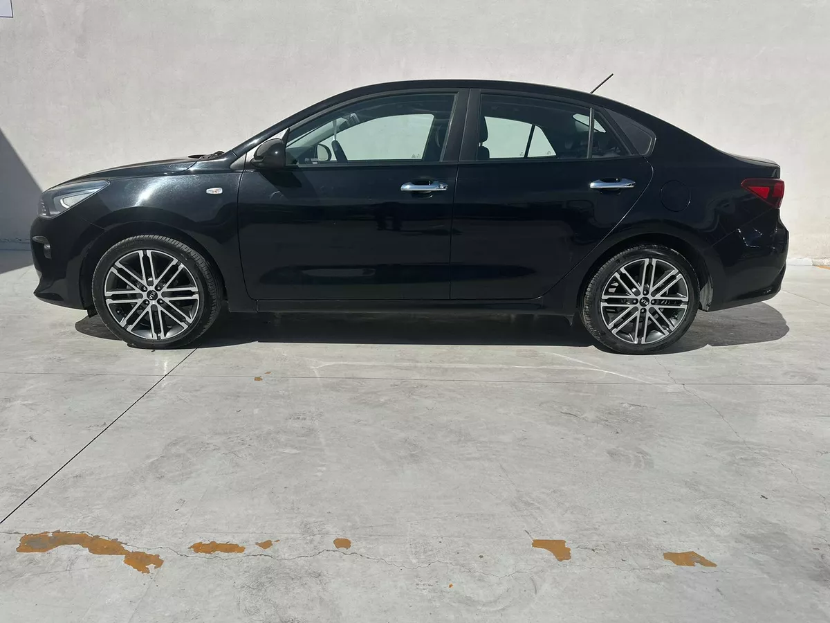 Kia Rio 1.6 Ex Sedan Mt