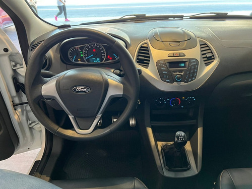 Imagem 6 de 13 de Ford Ka Trail (marcos)