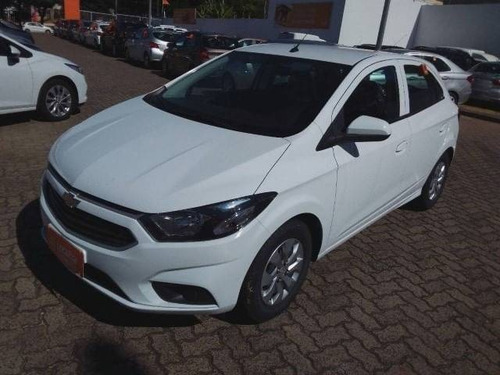 Imagem 4 de 9 de Chevrolet Onix 1.0 Mpfi Lt 8v Flex 4p Manual