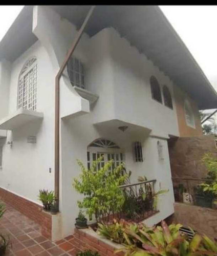 Casa En Venta Colinas De Santa Mónica Caracas Libertador