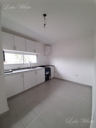 Imagen 10 de 20 de Alquiler Anual/venta - Casa En Laguna Azul