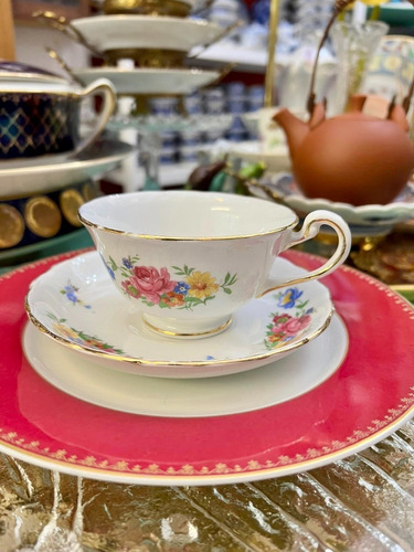 Taza Para Te New Chelsea England Floral Vivo Oro C1940