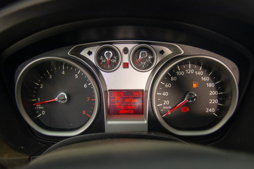 Ford Focus Exe Trend 1.6l Taraborelli San Miguel
