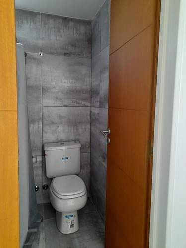 Alquiler Monoamb C/balcon A 50m Hospital Italiano