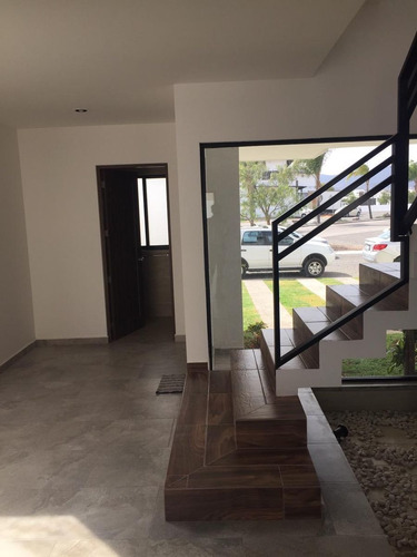 Imagen 2 de 28 de Casa Con Jardin Y Terraza Real De Juriquilla
