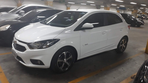 Imagem 1 de 6 de Chevrolet Onix 2018 1.4 Ltz Aut. 5p
