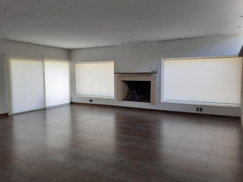 Venta Casa 4 Dormitorios Pinar Sur