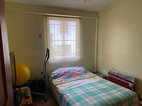 Imagen 18 de 22 de Casa En Venta El Parral Valencia Carabobo 22-19167 Gerardo Guillen Rent A House