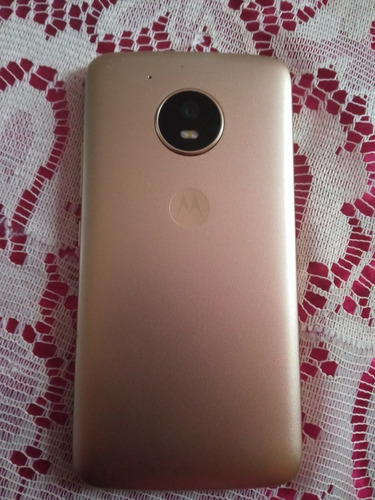 Celular E4 Motorola