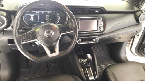 Imagen 10 de 10 de Nissan Kicks 2017 1.6 Exclusive 120cv