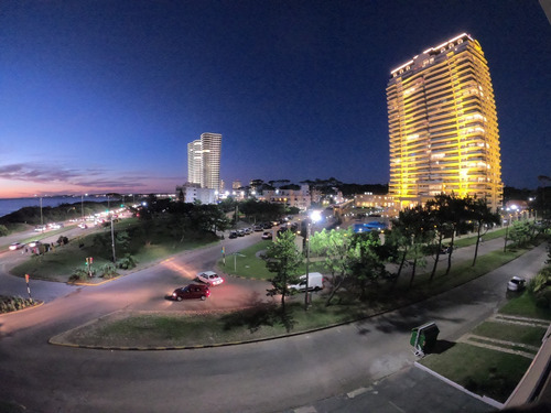 Imagen 15 de 15 de 1 Dorm. Con Terraza Frente A Rambla Parada 16 De La Mansa
