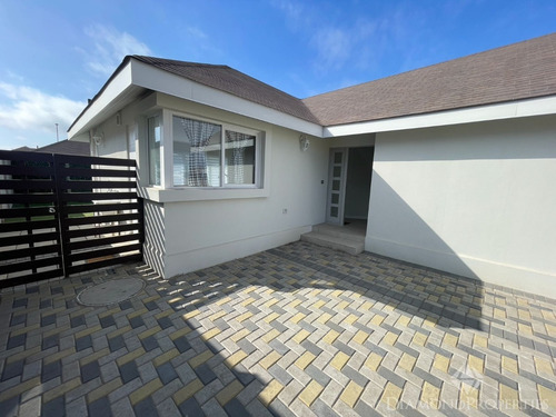 Arriendo Casa Nueva De Un Piso En Serena Golf