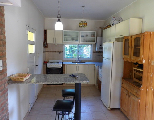 Imagen 14 de 20 de Venta - Excelente Casa Quinta Barrio Real - Junin (ba)
