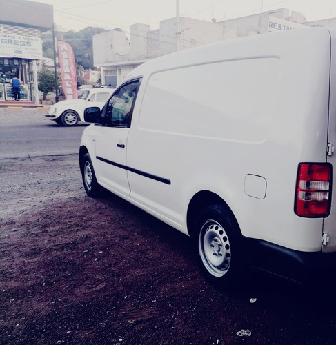 Volkswagen Caddy 1.2 Maxi Cargo Van Larga Aa Mt