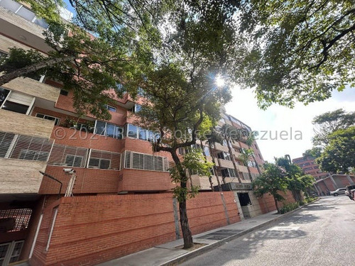 Apartamento En Venta En Campo Alegre                  24-22996