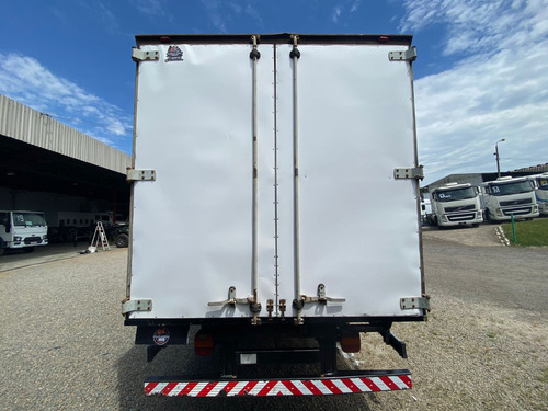 Ford Cargo 816 2015 3/4 Baú