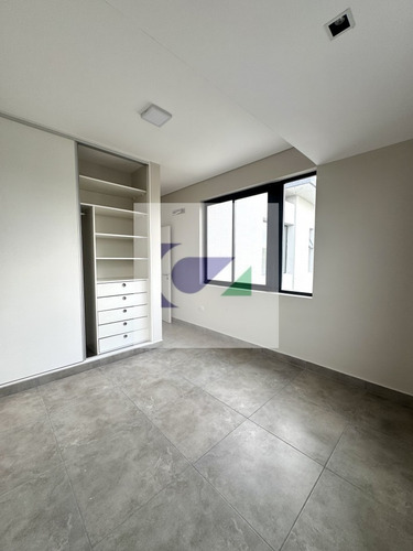 Casa En Venta En El Nogal Country