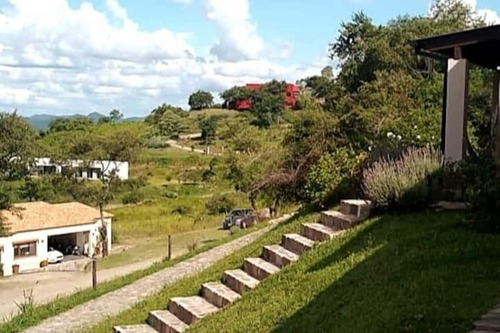 Hermosa Casa En San Lorenzo, Salta. Con Pileta Climatizada.