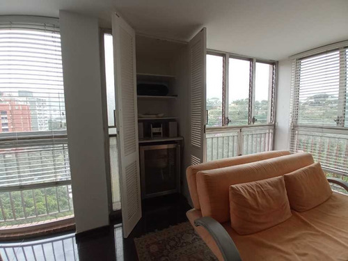 Imagen 14 de 30 de Se Vende Apartamento Actualizado 230 M² 6h/5b/2p Santa Marta