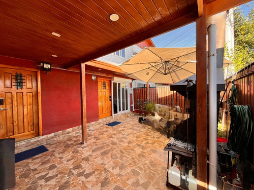 Excelente Casa Ubicada En El Corazón De Pedro Aguirre Cerda