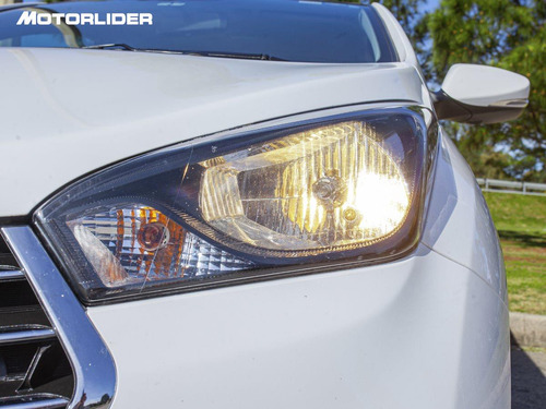 Imagen 14 de 25 de Hyundai Hb20s Comfort Extra Full 1.6 | Permuta / Financia