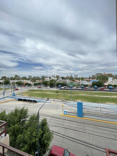 Venta - Depto En Torre En El Centro De General Roca - D051