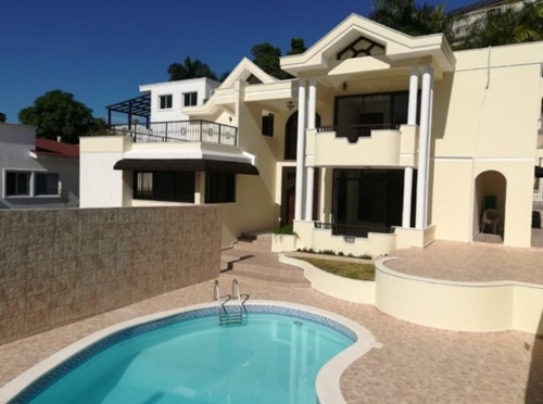 Hermosa Casa En Alquiler Con Piscina En Arroyo Hondo Lll