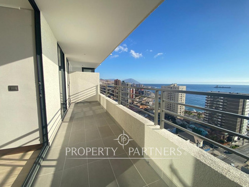 Arriendo Departamento Almagro Avenida Brasil Con V...
