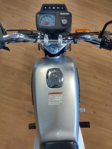 Imagen 10 de 23 de Suzuki Ax 100 2022 Suzuki Pilar No Wave, Motomel, Hunter,ybr