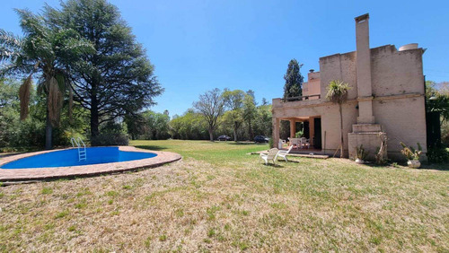 Imagen 25 de 30 de Casa Quinta 4 Amb Con Parque Y Piscina En Lujan