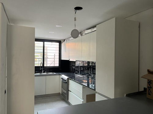 Imagen 6 de 21 de Venta Hermosa Casa A Estrenar Martinez
